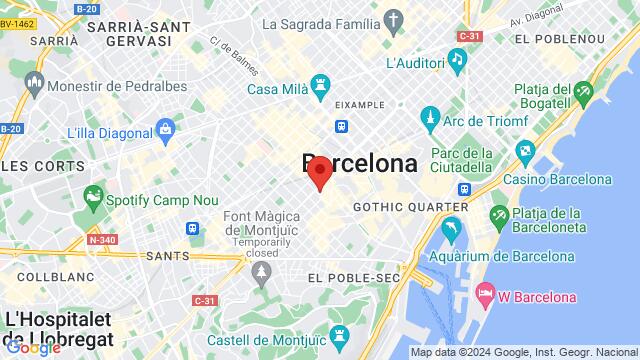 Map of the area around 32 Calle de Casanova, 08011, Barcelona, CT, ES