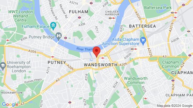Map of the area around 20 Smugglers Way, London, EN, GB