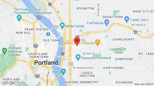 Karte der Umgebung von Trio Nightclub, 909 E Burnside St, Portland, OR, 97214, United States