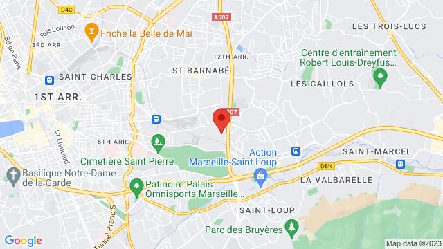 Map of the area around 553 Rue Saint-Pierre 13012 Marseille